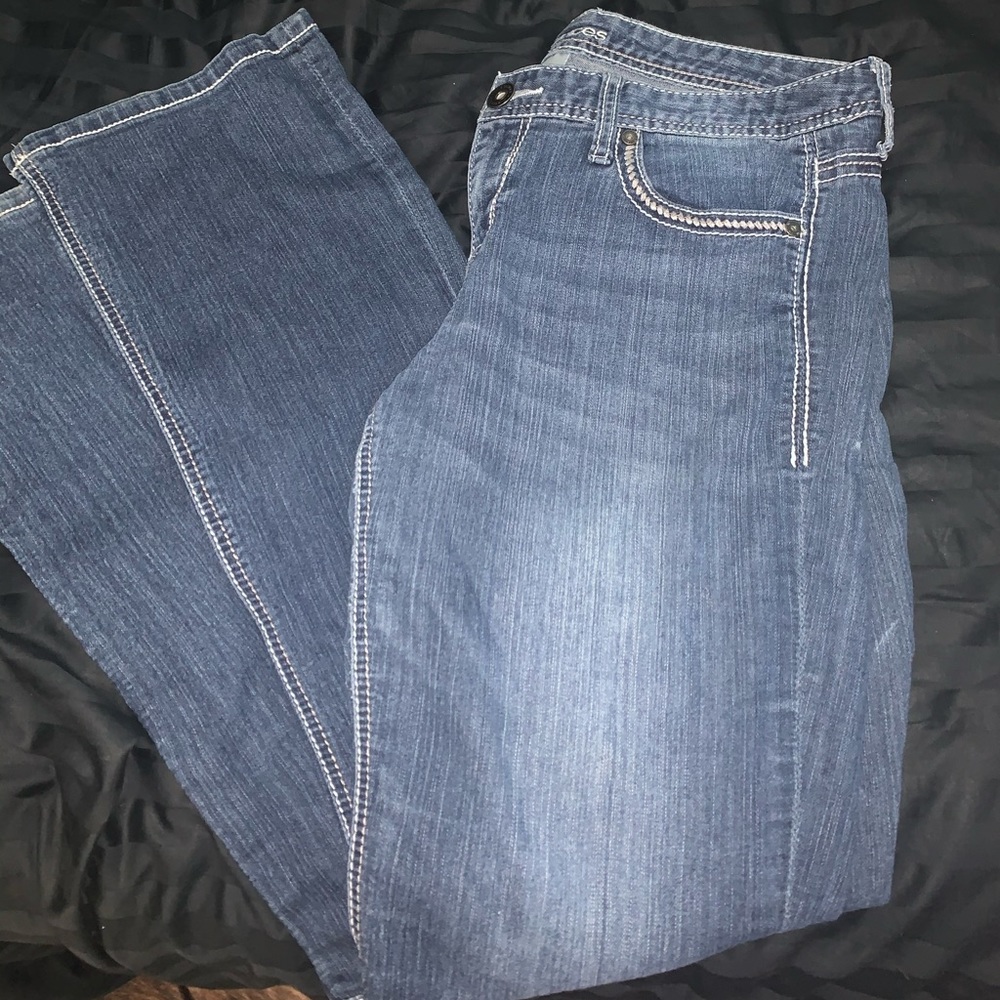 Bootcut Maurices jeans